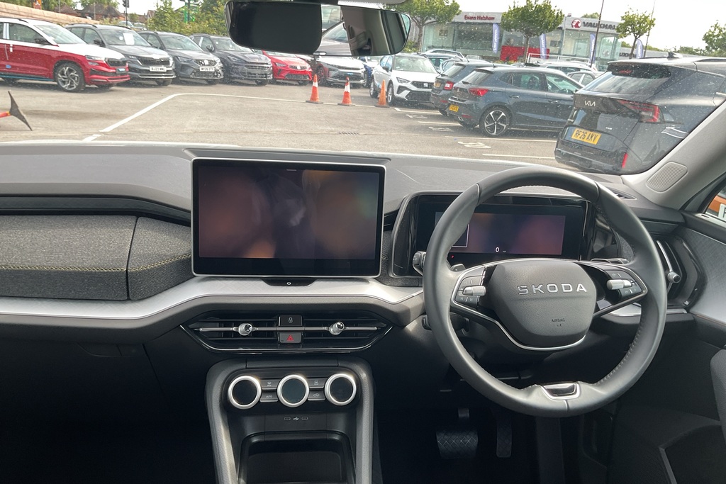 Skoda Kodiaq 1.5 Tsi E-tec Se Dsg 7 Seat GD25PXU White #6