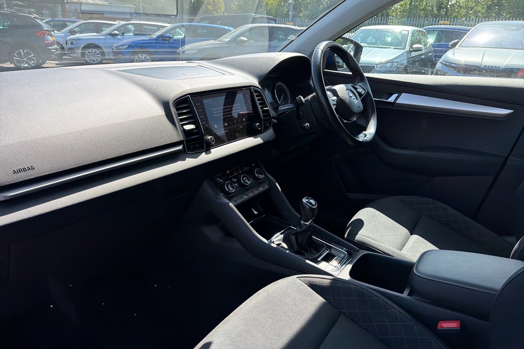 Skoda Karoq 1.0 Tsi Se Technology Blue #2