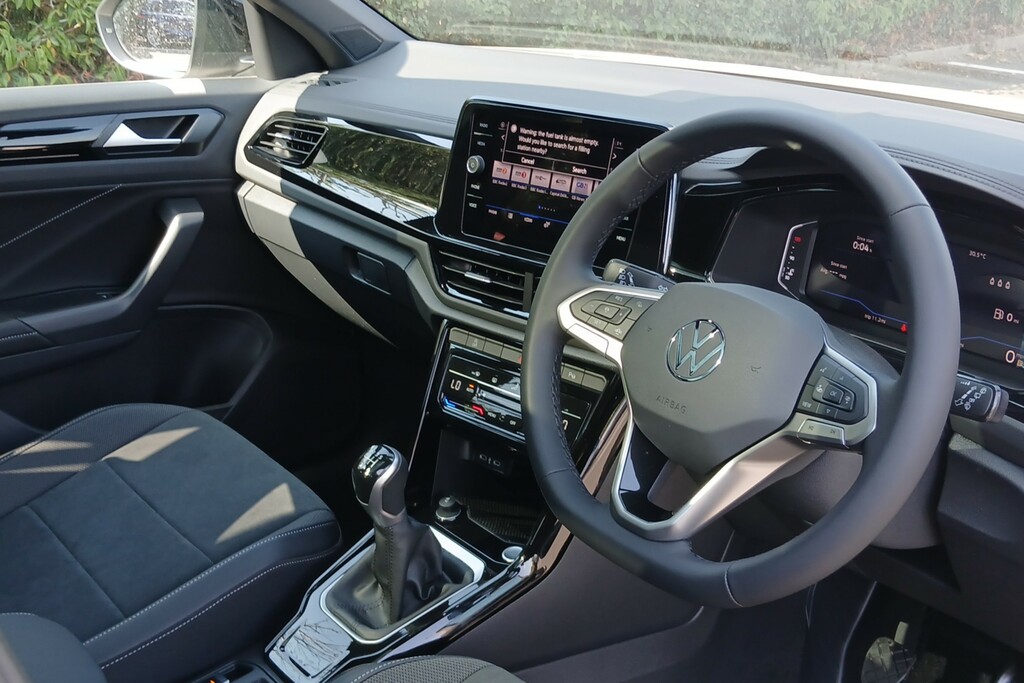 Volkswagen T-Roc 1.0 Tsi 115 Style Design VO26LHL Black #6