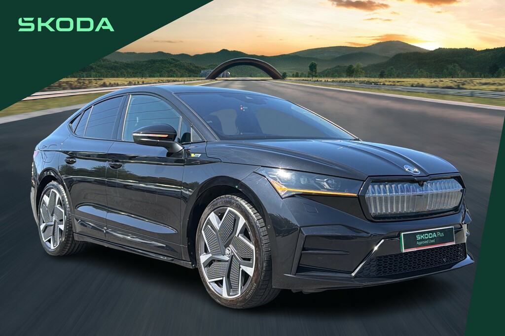 Skoda ENYAQ 220Kw Vrs 82Kwh 4X4 LX72VRZ Black