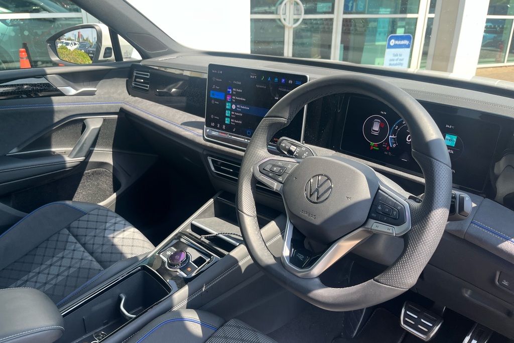 Volkswagen Tiguan 1.5 Etsi 150 R-line Dsg BG26DLY White #6