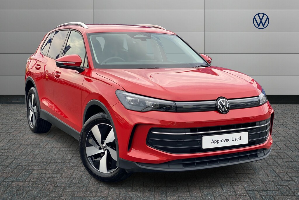 Volkswagen Tiguan 1.5 Etsi 150 Match Dsg Red