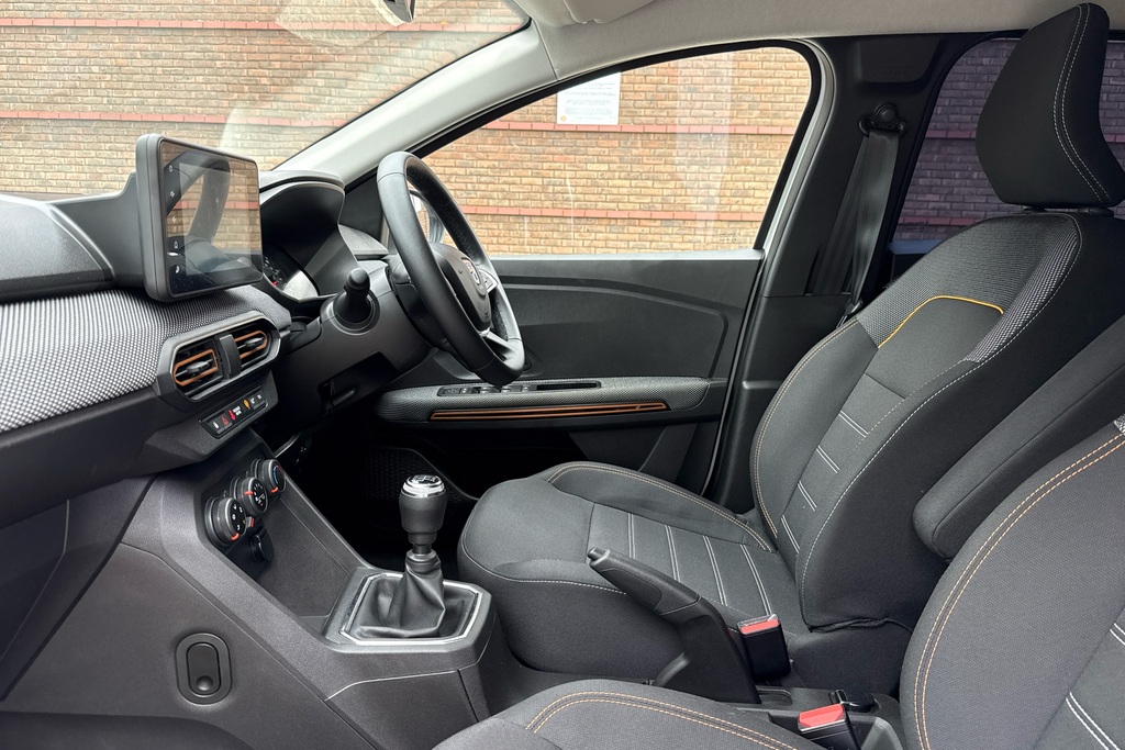 Dacia Sandero Stepway Comfort Tce KR72URJ White #6