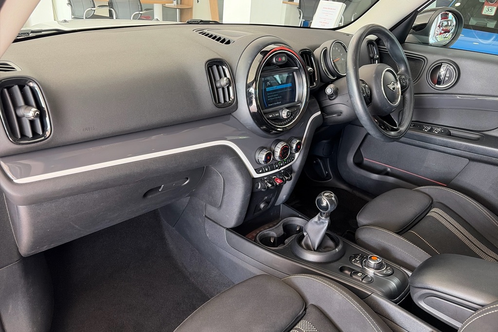 Mini Countryman 2.0 Cooper S Classic DL68HWA White #6