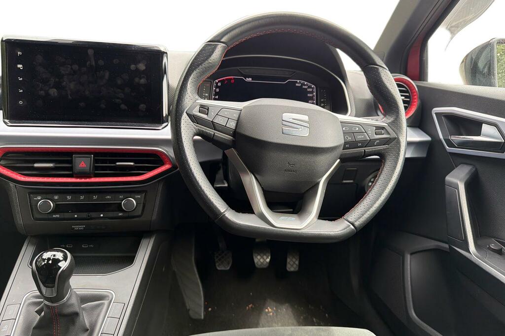 Seat Ibiza 1.0 Tsi 95 Fr Sport DX74VPR Red #2