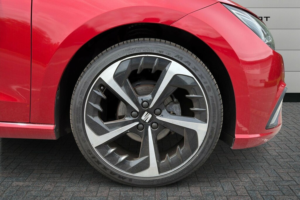 Seat Ibiza 1.0 Tsi 95 Fr Sport DX74VPR Red #5