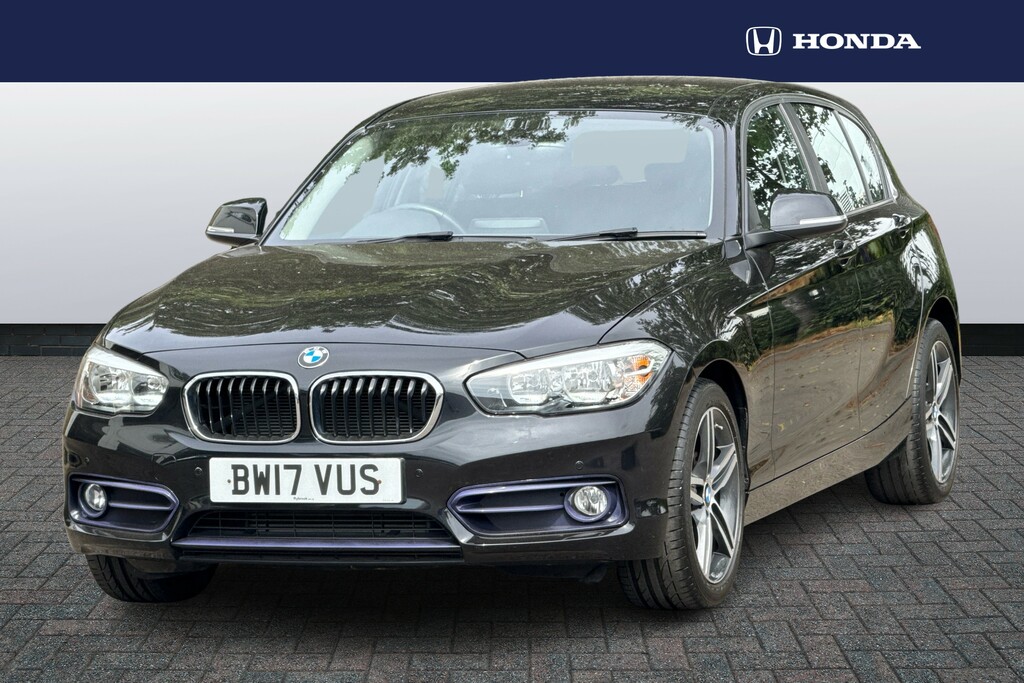 BMW 1 Series 118I 1.5 Sport Nav Black #4