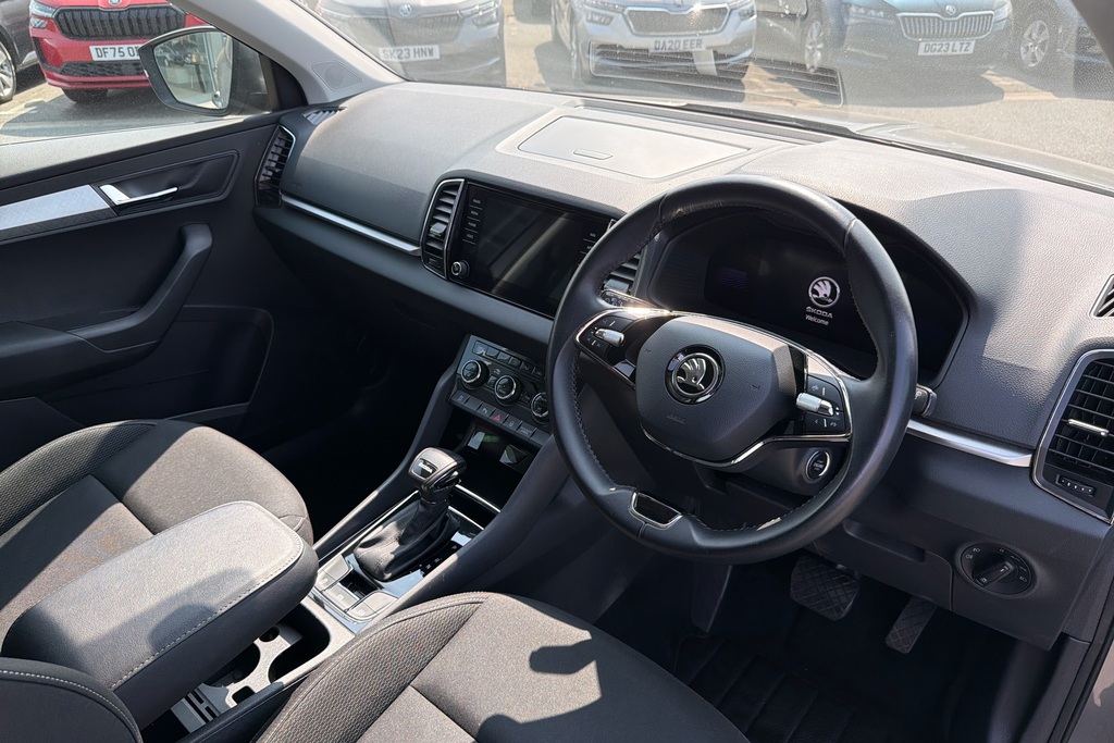 Skoda Karoq 1.5 Tsi Se Drive Dsg DG72LNZ Grey #6
