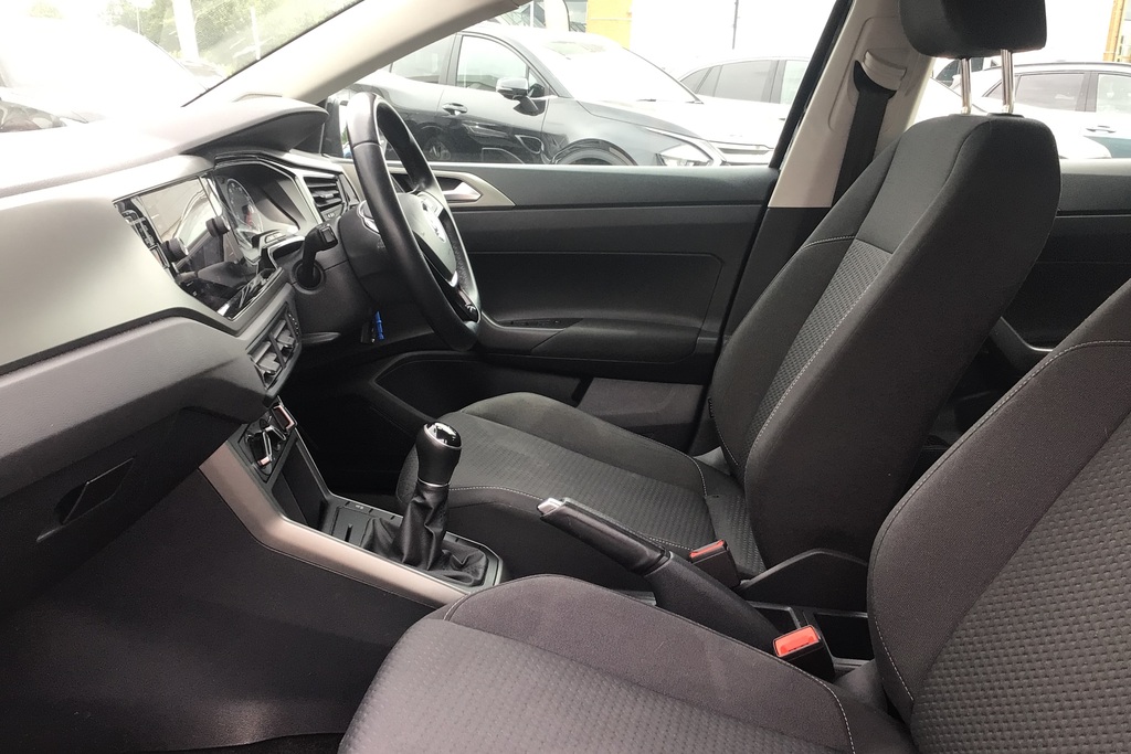 Volkswagen Polo 1.0 Evo Se SX19DLD Black #6