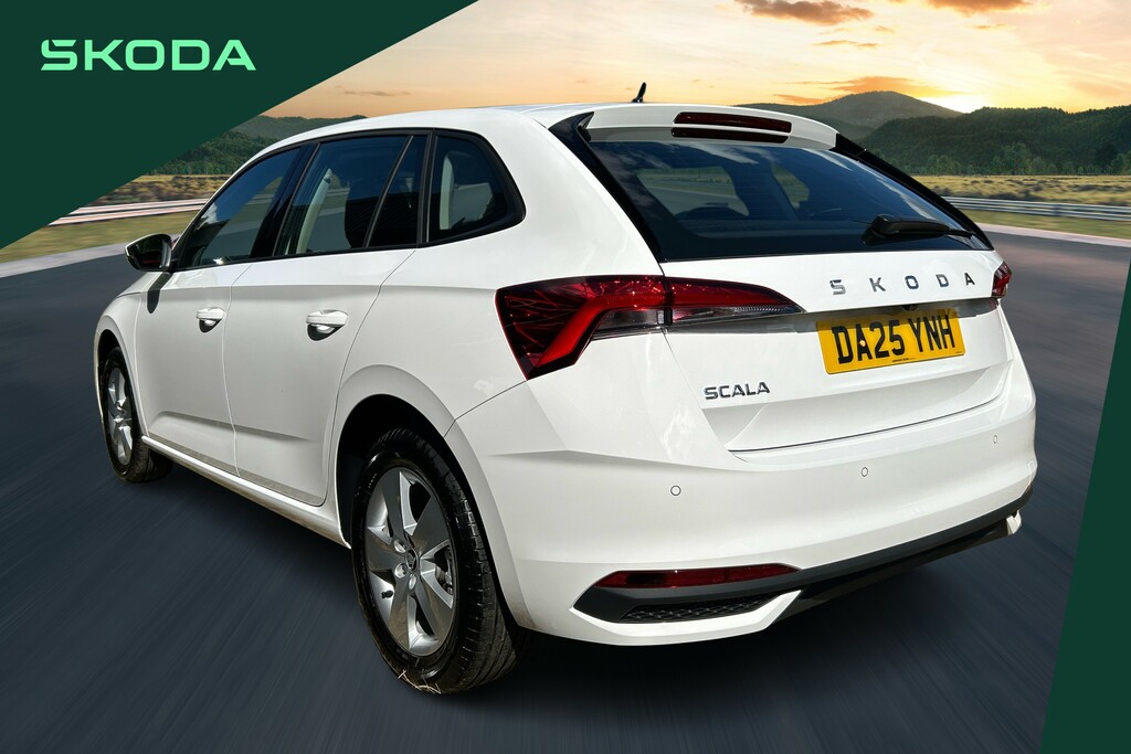 Skoda Scala 1.0 Tsi 116 Se Edition White #3
