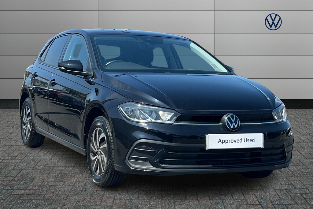 Volkswagen Polo 1.0 Life Black