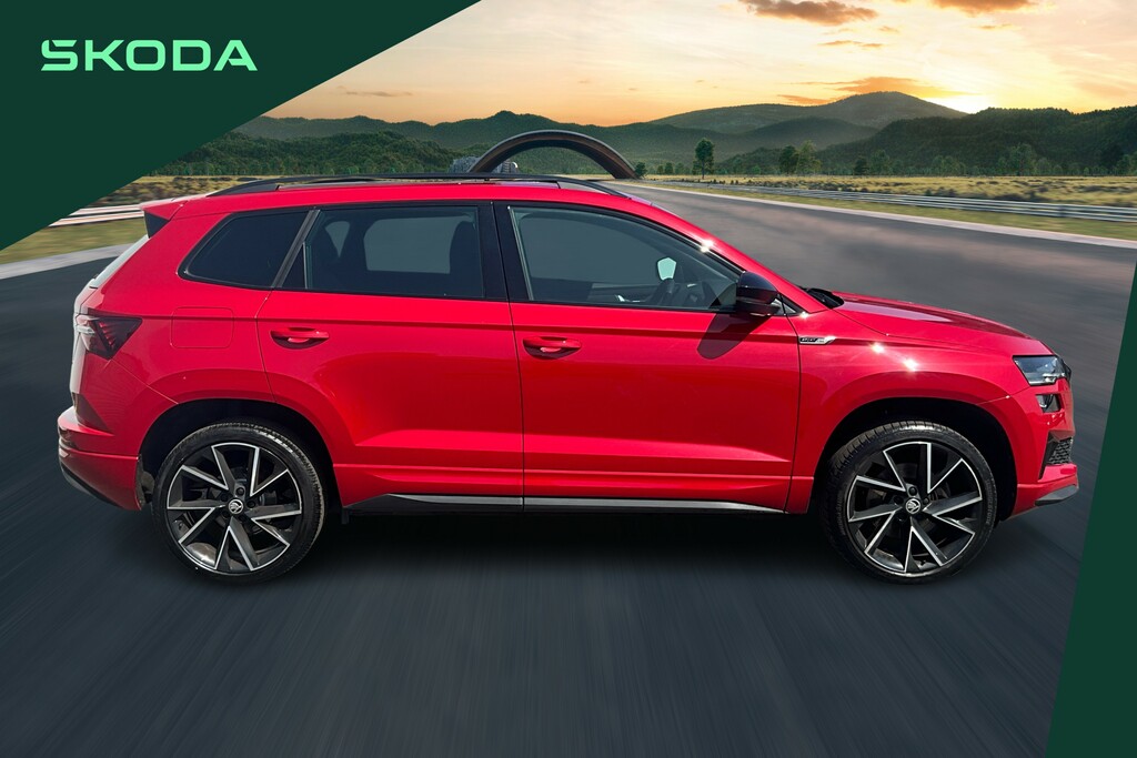 Skoda Karoq 1.5 Tsi Sportline DC23LDA Red #4