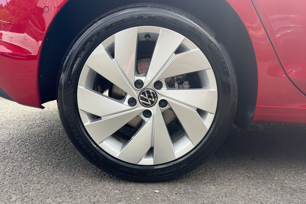 Volkswagen Golf 1.5 Tsi 150 Match BT26VCA Red #5