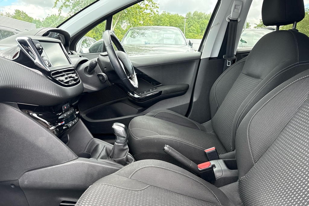 Peugeot 208 1.2 Puretech 82 Tech Edition Start Stop Grey #6