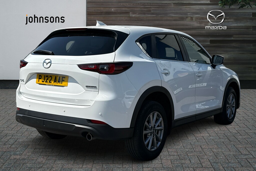 Mazda CX-5 2.2D Se-l White #5