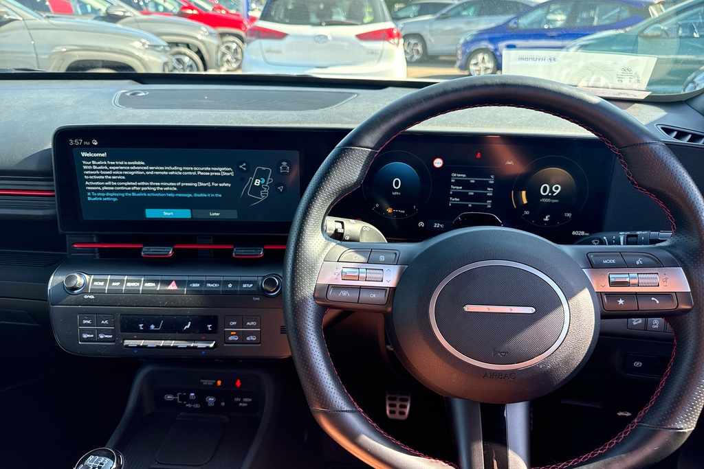 Hyundai Kona N Line ET25HRJ White #3