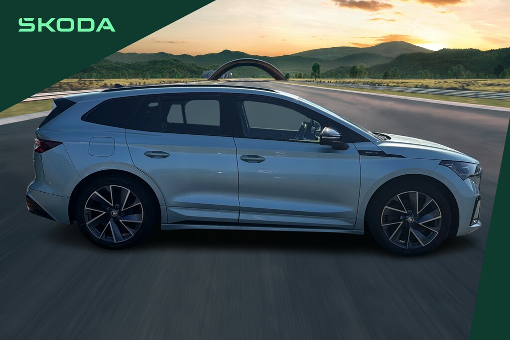 Skoda ENYAQ 210Kw 85X Sportline Plus 82Kwh 4X4 SD74UWJ Silver #4