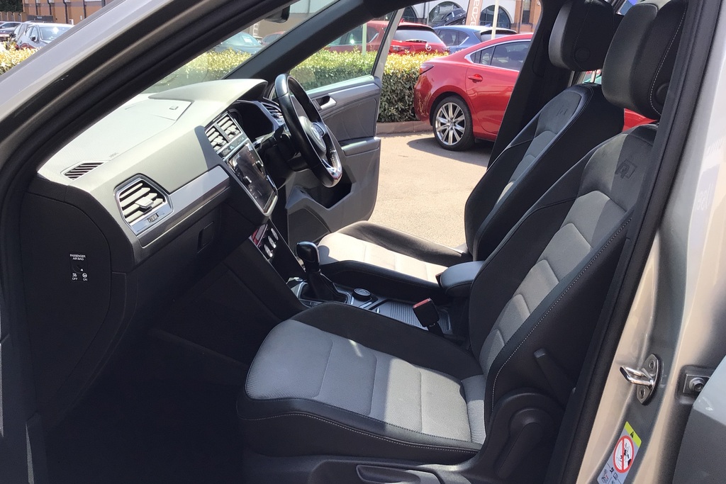 Volkswagen Tiguan 2.0 Tdi 150 4Motion R-line Tech Dsg YT20VVS Silver #6