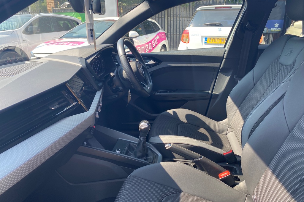 Audi A1 30 Tfsi 110 Black Edition MJ24TJY Grey #6