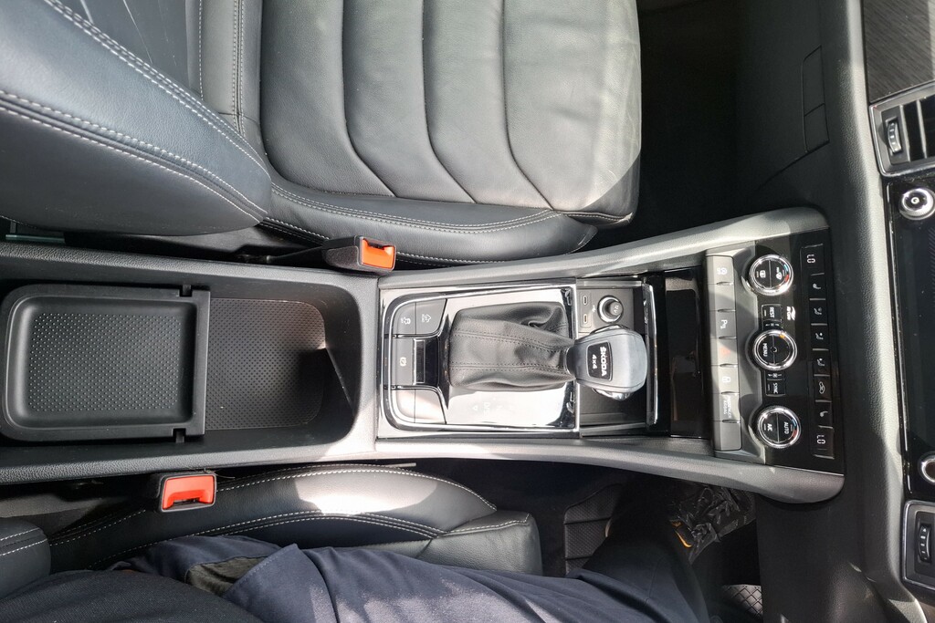 Skoda Kodiaq Se Tdi Scr Grey #24
