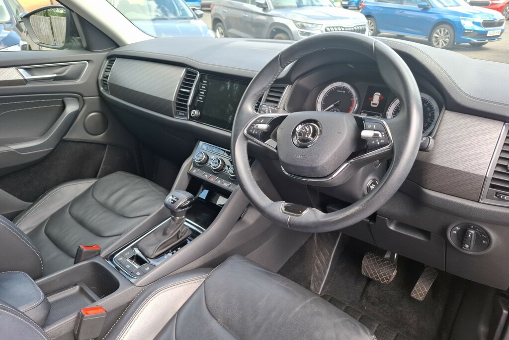 Skoda Kodiaq 2.0 Tsi 190 Se L Executive 4X4 Dsg 7 Seat Black #6