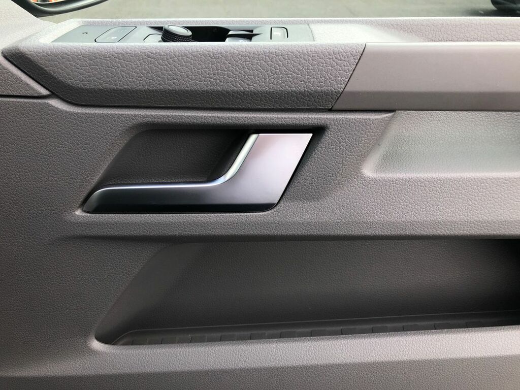 Volkswagen Transporter Sportline Panel Van Sportline Swb 204 Ps Grey #14