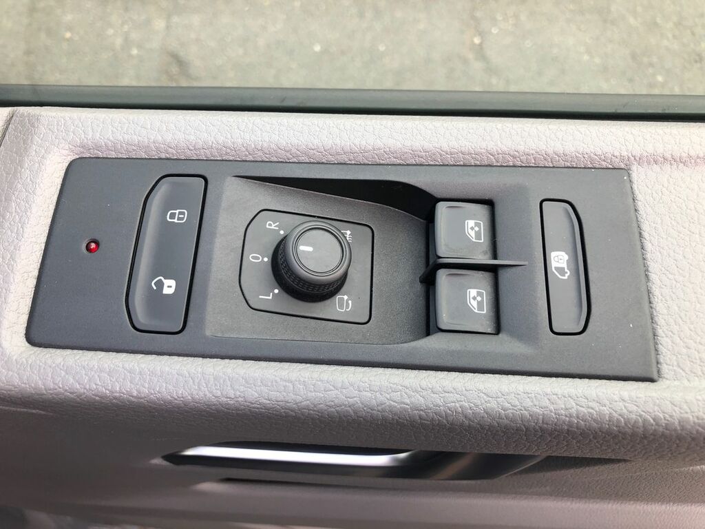 Volkswagen Transporter Sportline Panel Van Sportline Swb 204 Ps Grey #22