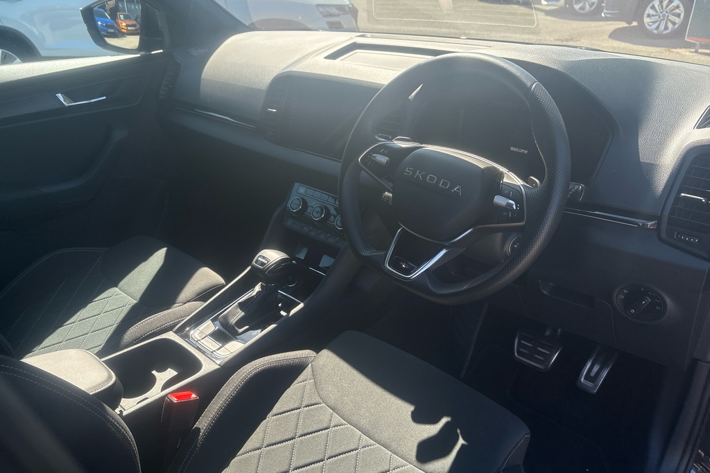 Skoda Karoq 1.5 Tsi Sportline Edition Dsg CX25TGU Black #6