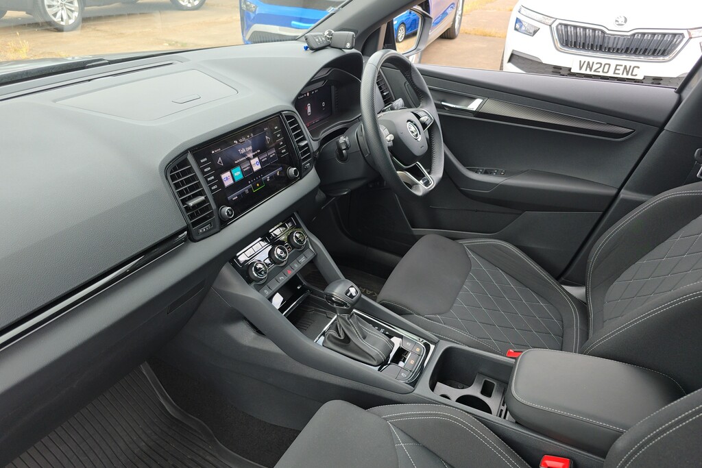 Skoda Karoq 1.5 Tsi Sportline Dsg Grey #2