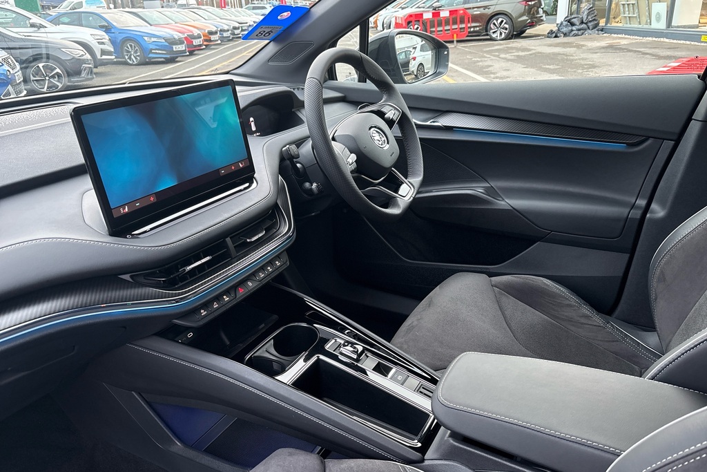 Skoda ENYAQ 210Kw 85 Sportline Plus 82Kwh Grey #2