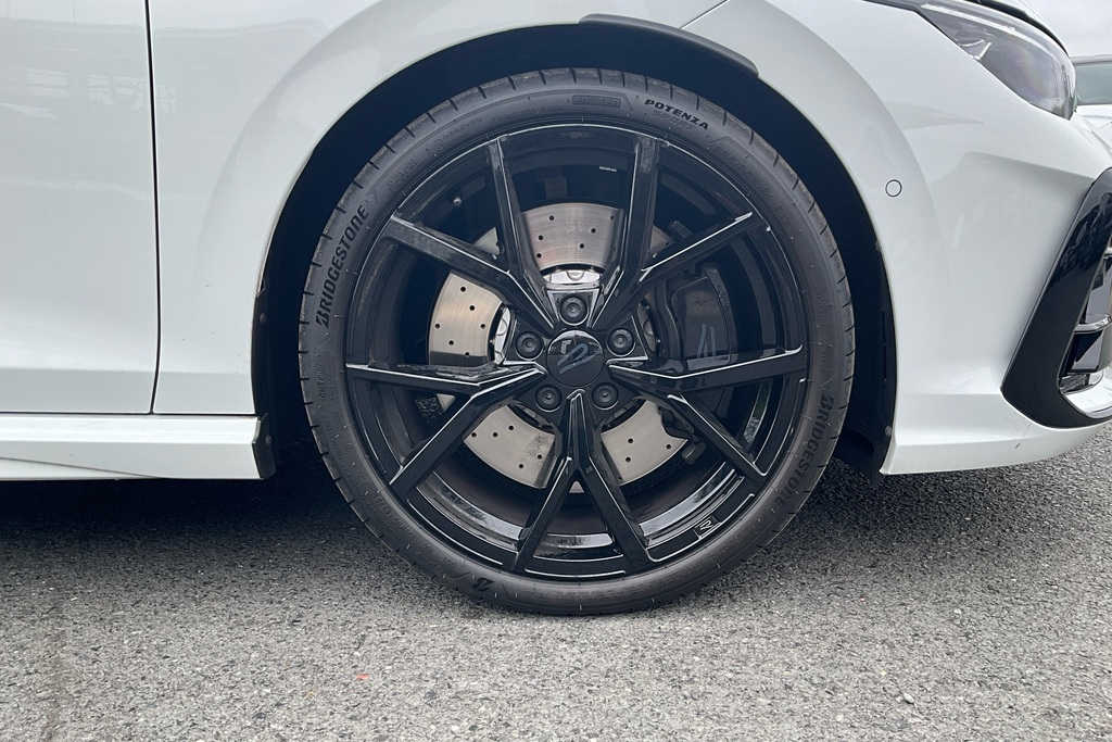 Volkswagen Golf 2.0 Tsi 333 R Black Edition 4Motion Dsg BJ26VRX White #5