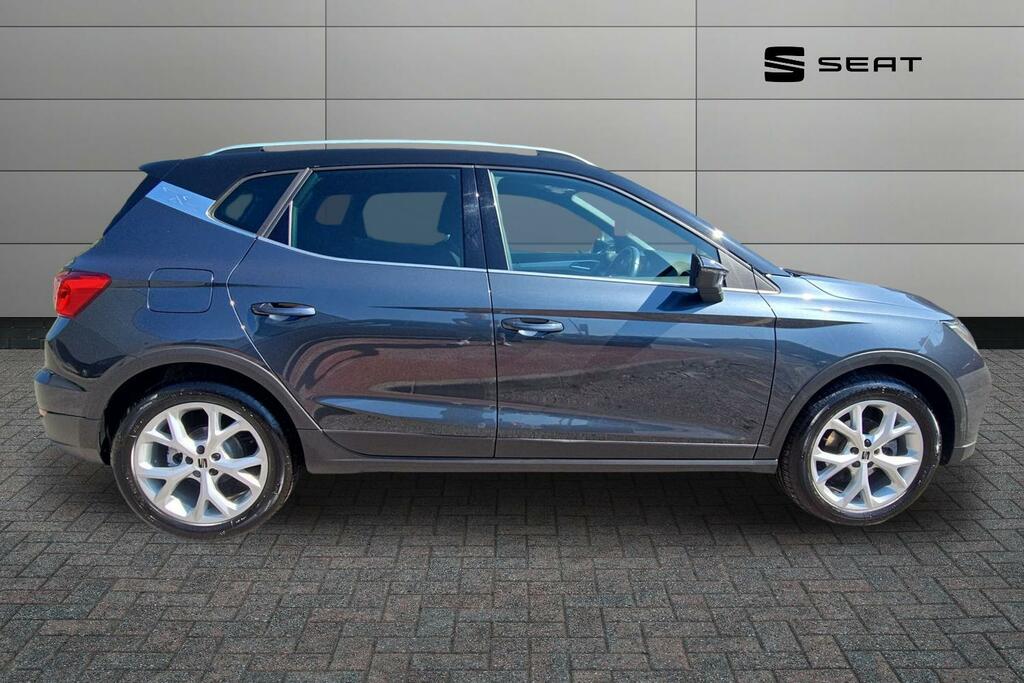 Seat Arona 1.0 Tsi 110 Fr KW23DJZ Grey #4