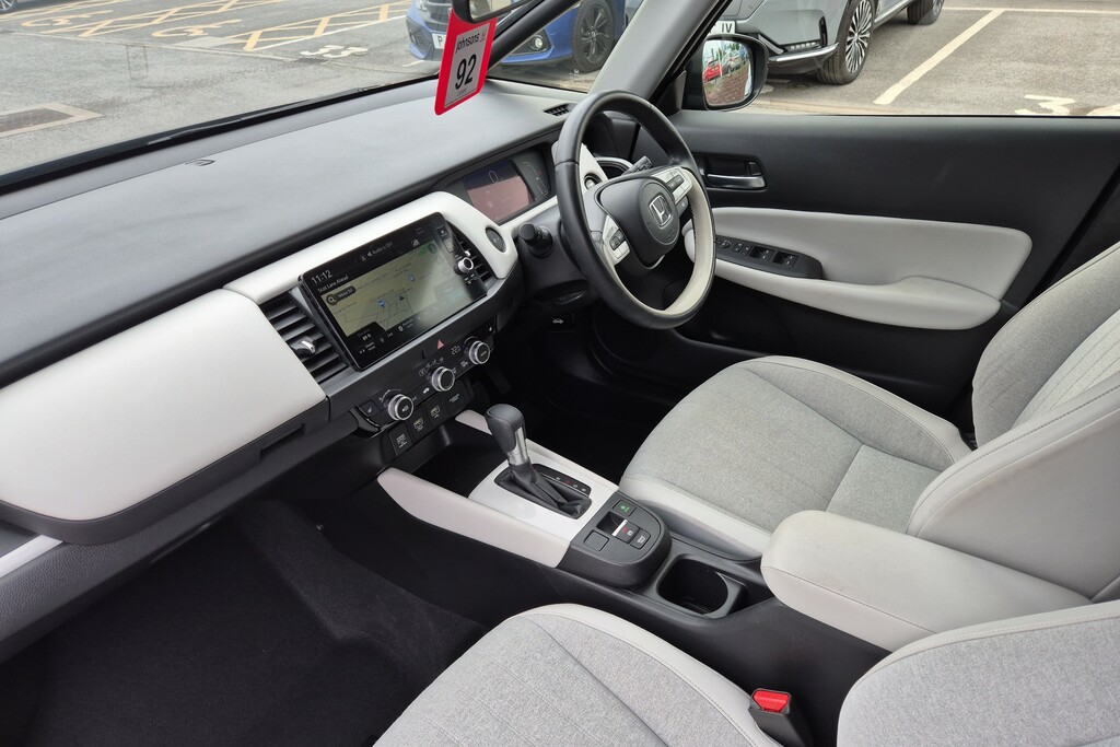 Honda Jazz 1.5 I-mmd Hybrid Ex Ecvt Black #2