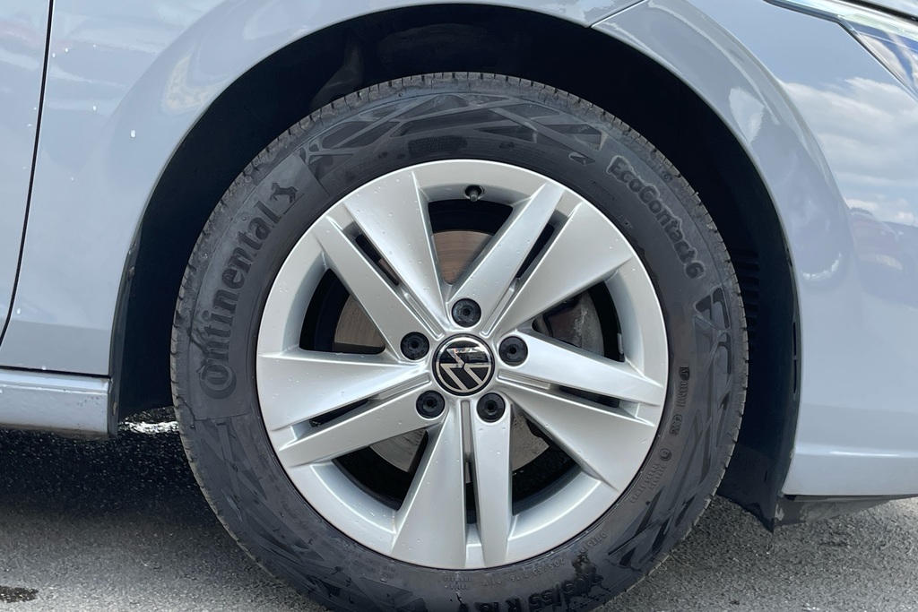 Volkswagen Golf 1.5 Tsi Life DN22XSL Grey #5