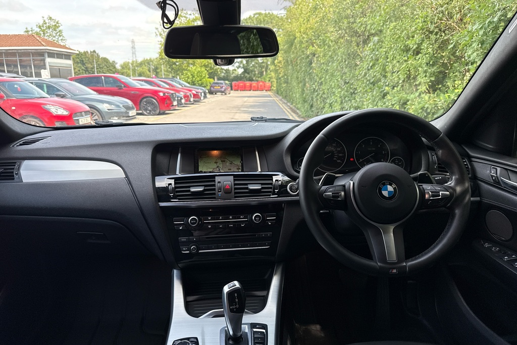 BMW X4 Xdrive20d M Sport Step Red #3