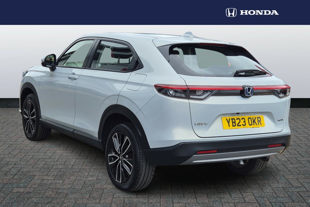 Honda Hr-V 1.5 Ehev Elegance Cvt White #3