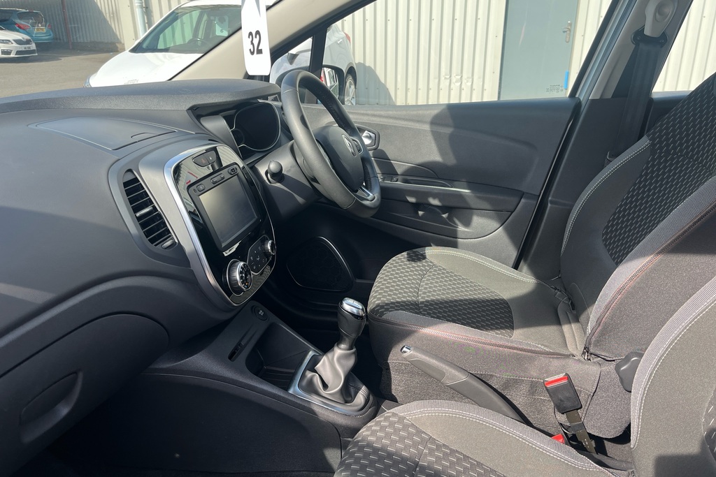 Renault Captur 0.9 Tce 90 Dynamique Nav Silver #6