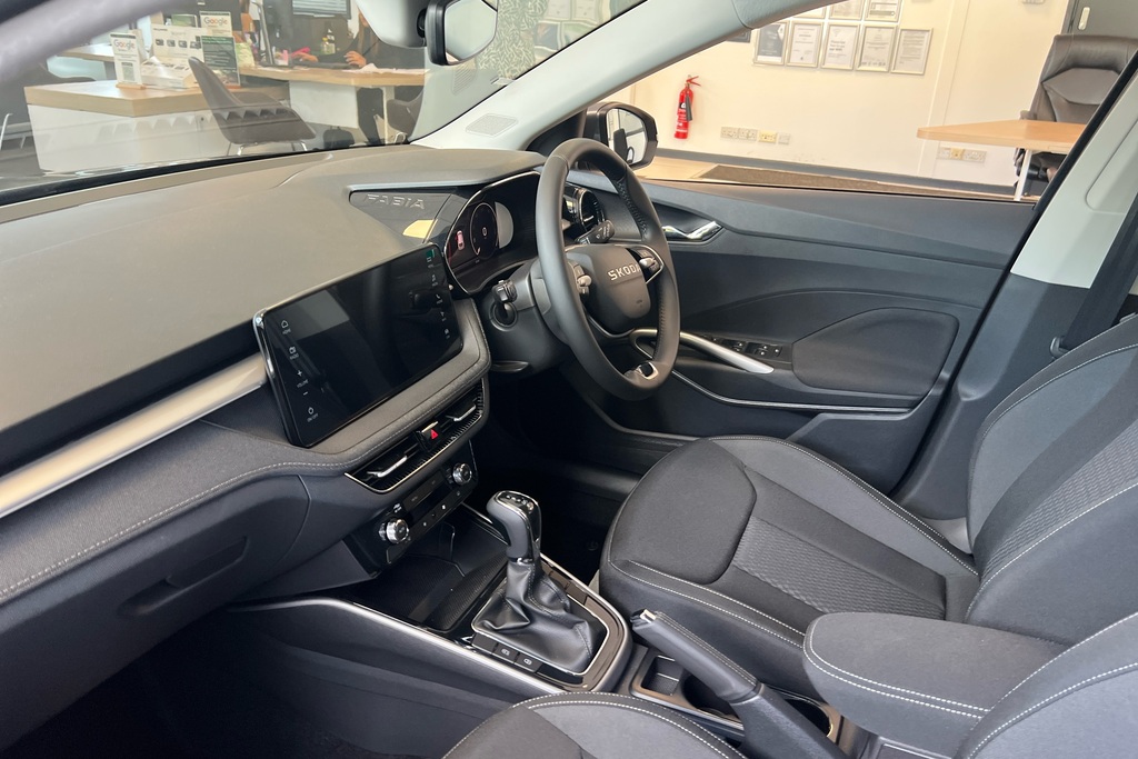 Skoda Fabia 1.0 Tsi 116 Se L Edition Dsg Grey #2