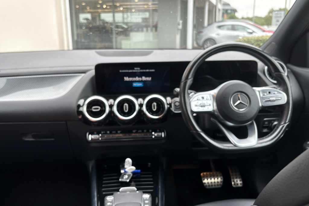 Mercedes-Benz GLA Class Gla 250E Exclusive Edition YP21HUH Grey #3