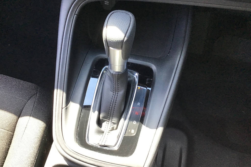 Honda Hr-V 1.5 H I-mmd Elegance Cvt Euro 6 Ss Red #24