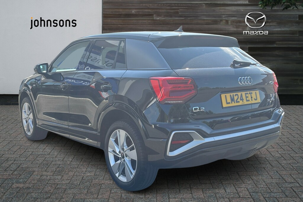 Audi Q2 35 Tfsi S Line S Tronic LM24ETJ Black #2