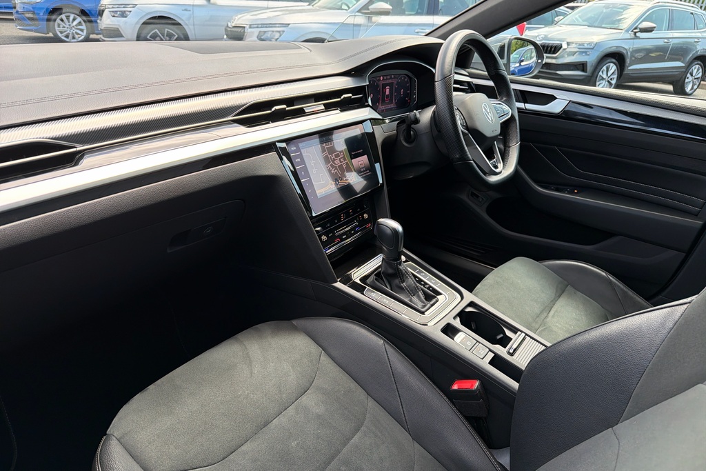 Volkswagen Arteon 2.0 Tsi R-line Dsg Grey #2