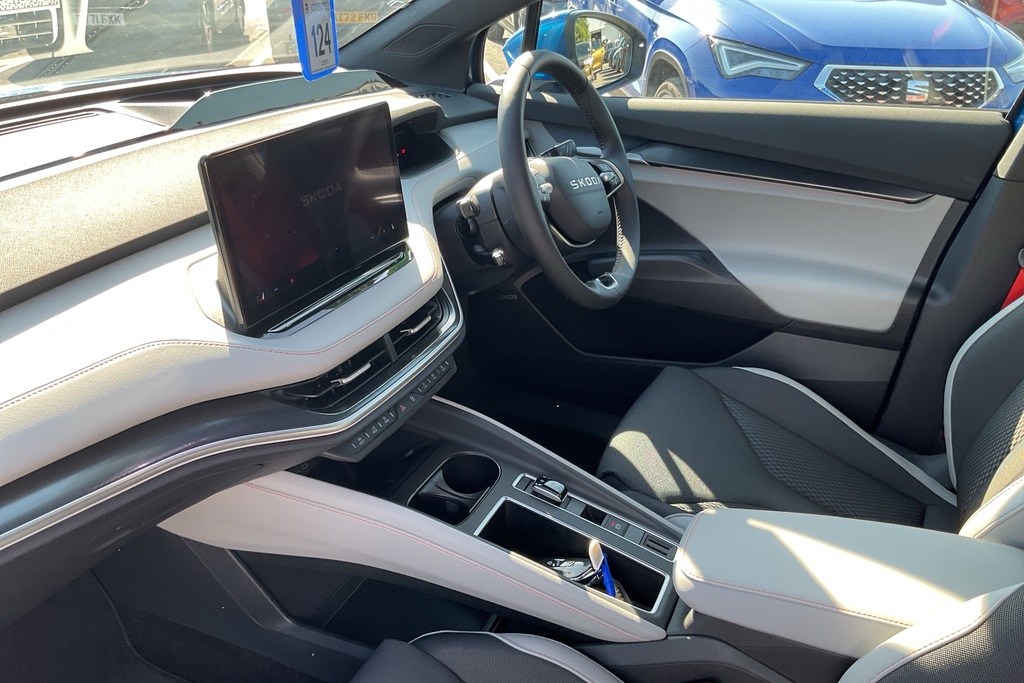 Skoda ENYAQ 210Kw 85 Edition 82Kwh Blue #2