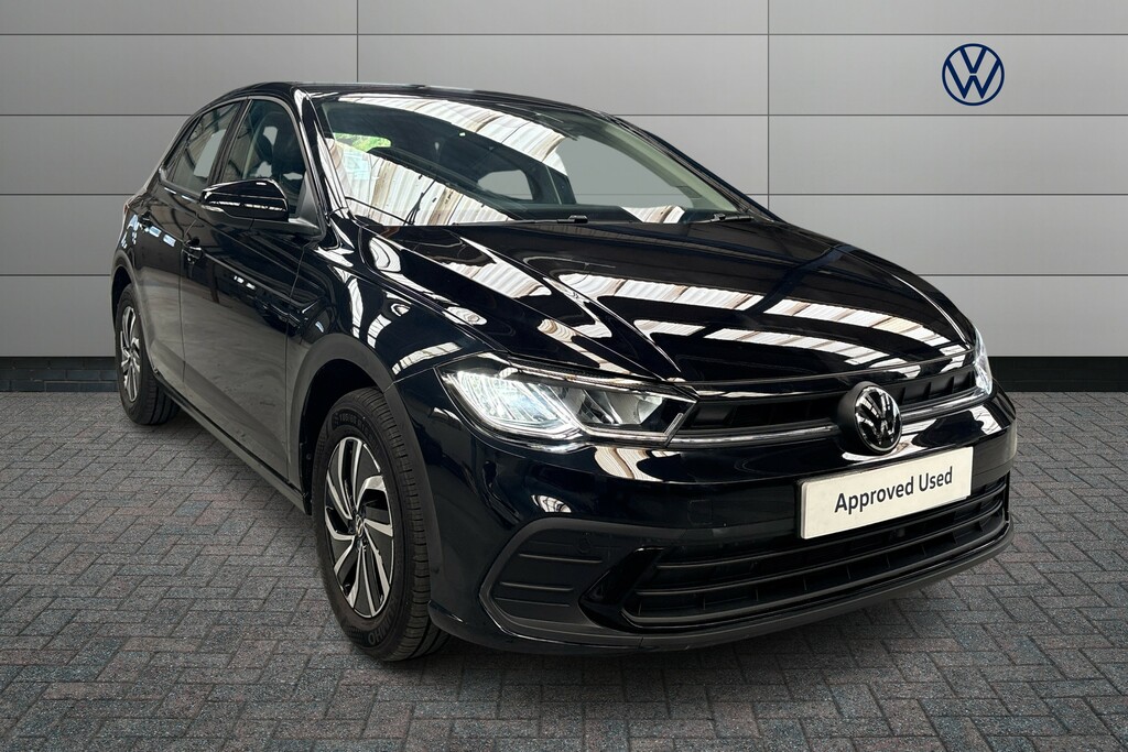 Volkswagen Polo 1.0 Tsi Life Dsg Black