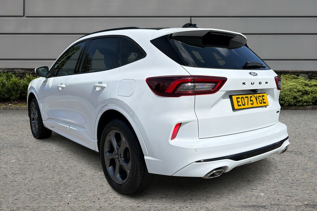 Ford Kuga St-line EO75YGE White #2