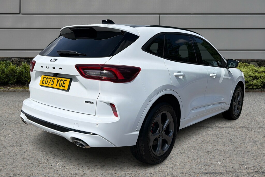 Ford Kuga St-line EO75YGE White #5