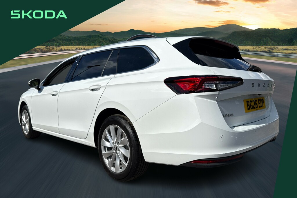 Skoda Superb 2.0 Tdi Se Technology Dsg White #3