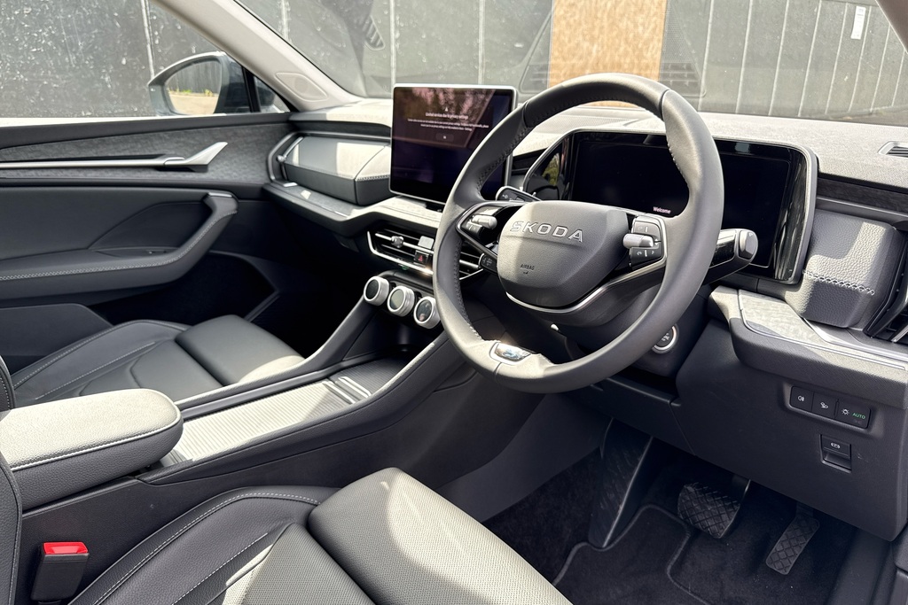 Skoda Kodiaq 1.5 Tsi E-tec Se L Dsg 7 Seat Black #6