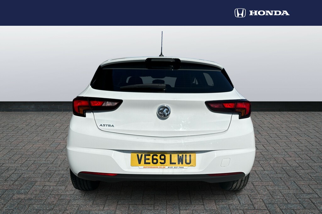 Vauxhall Astra 1.4T 16V 125 Design VE69LWU White #6