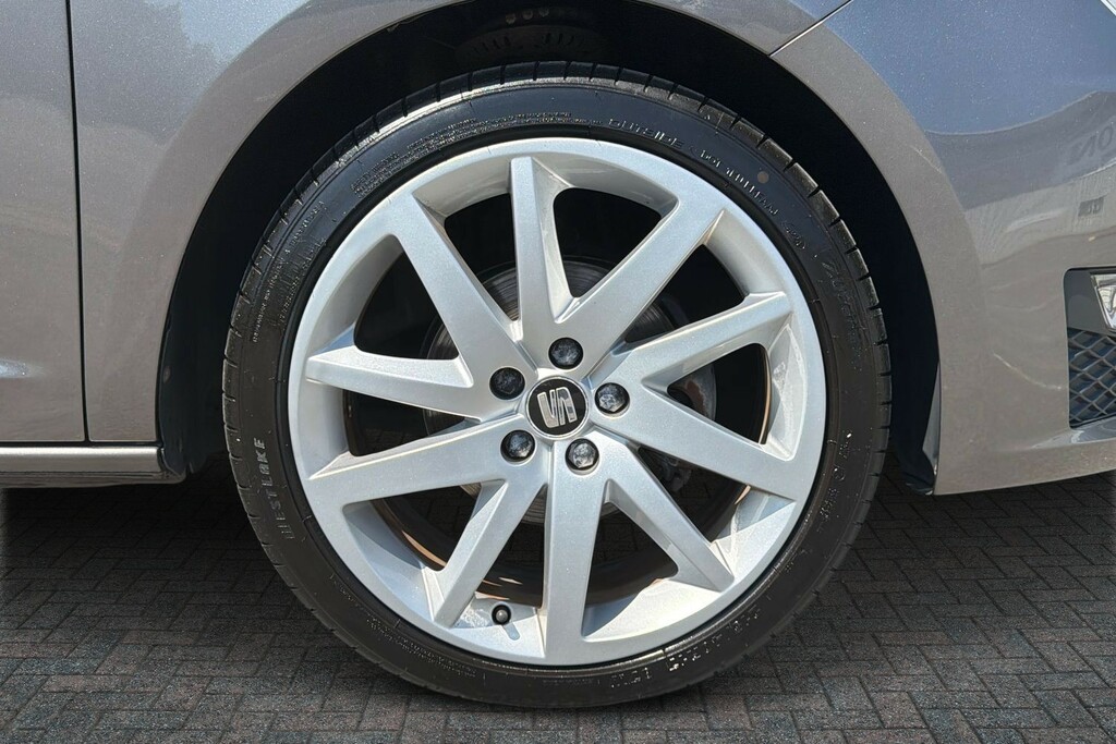 Seat Ibiza 1.2 Tsi 90 Fr Technology Grey #5